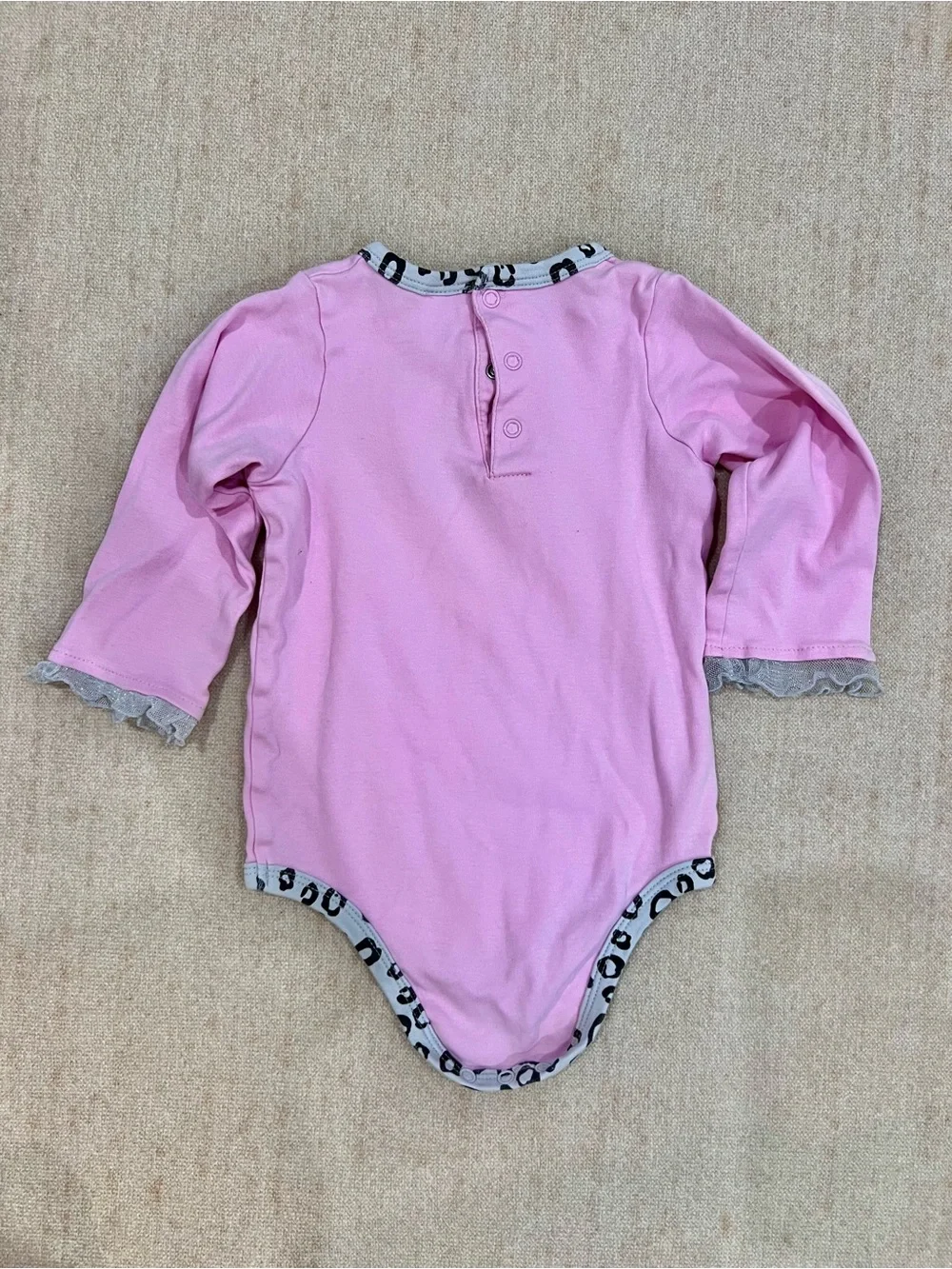 Baby Girl Pink Long Sleeve Bodysuit with Gray Leopard Print Trim Size 24 Months